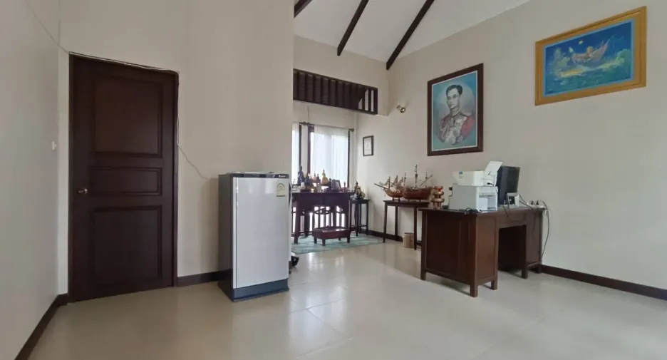 For sale 3 bedrooms house in Si Racha, Chonburi
