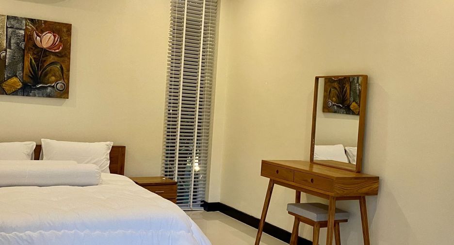 For sale 4 bedrooms villa in Hua Hin, Prachuap Khiri Khan