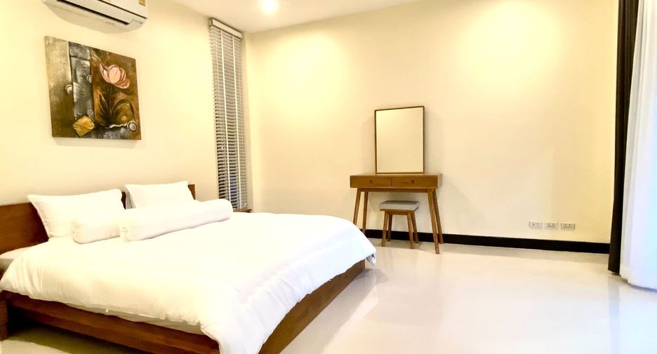 For sale 4 bedrooms villa in Hua Hin, Prachuap Khiri Khan