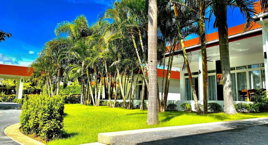 For sale 4 bedrooms villa in Hua Hin, Prachuap Khiri Khan