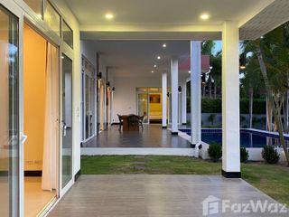 À vendre 4 chambres villa à Hua Hin, Prachuap Khiri Khan