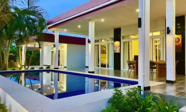 For sale 4 bedrooms villa in Hua Hin, Prachuap Khiri Khan