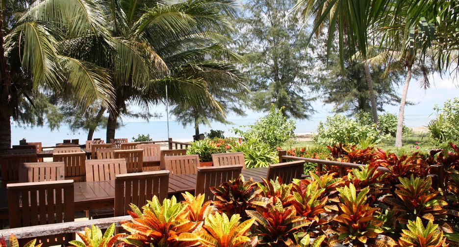 For sale 22 bedrooms hotel in Sathing Phra, Songkhla