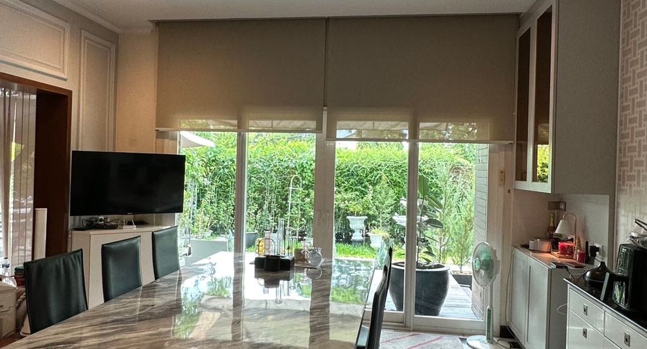 Haus zum Kauf mit 6 Zimmer in Saphan Sung, Bangkok