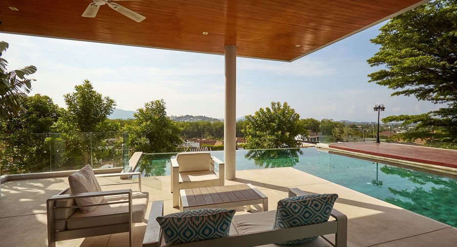 Villa en venta de 5 habitaciones en Mueang Phuket, Phuket