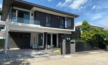 For sale 4 bedrooms house in Bang Phli, Samut Prakan