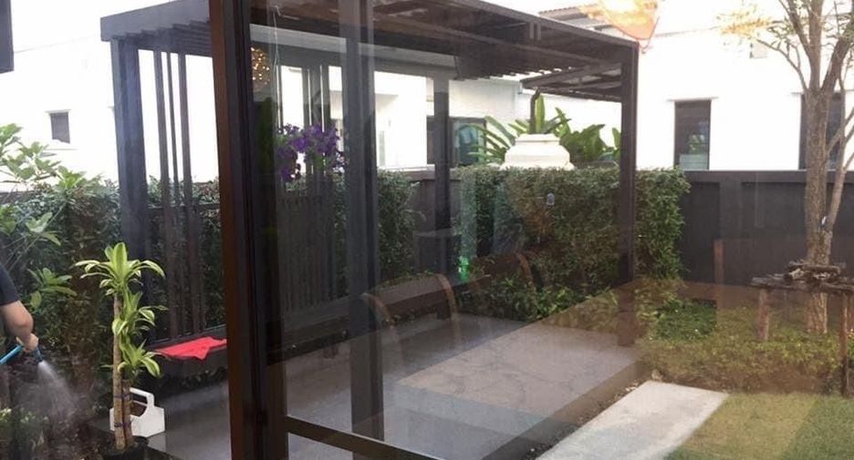 For sale 4 bedrooms house in Bang Phli, Samut Prakan