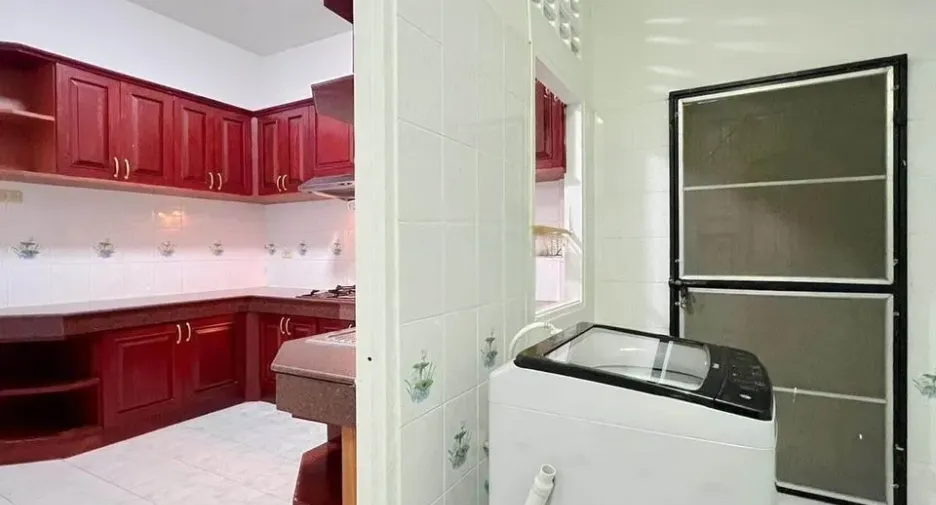 For rent 4 bedrooms house in Bang Lamung, Chonburi