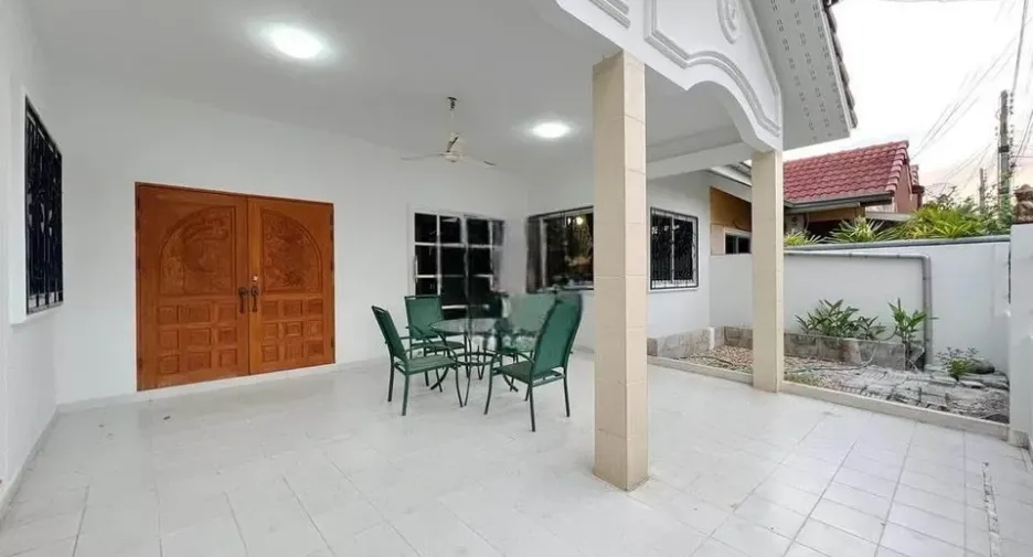 For rent 4 bedrooms house in Bang Lamung, Chonburi