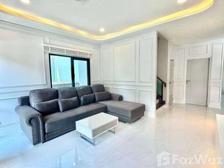 Haus zum Kauf mit 4 Zimmer in Bang Phli, Samut Prakan