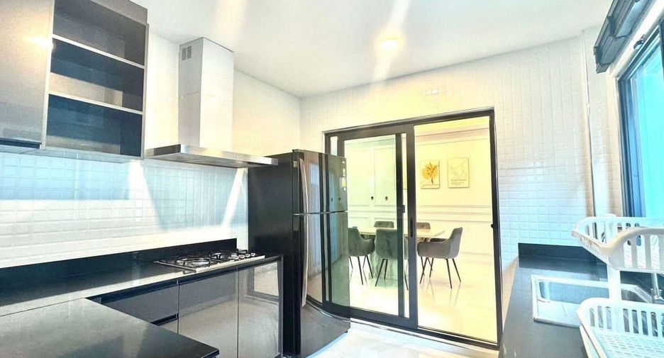 À vendre 4 chambres maison à Bang Phli, Samut Prakan