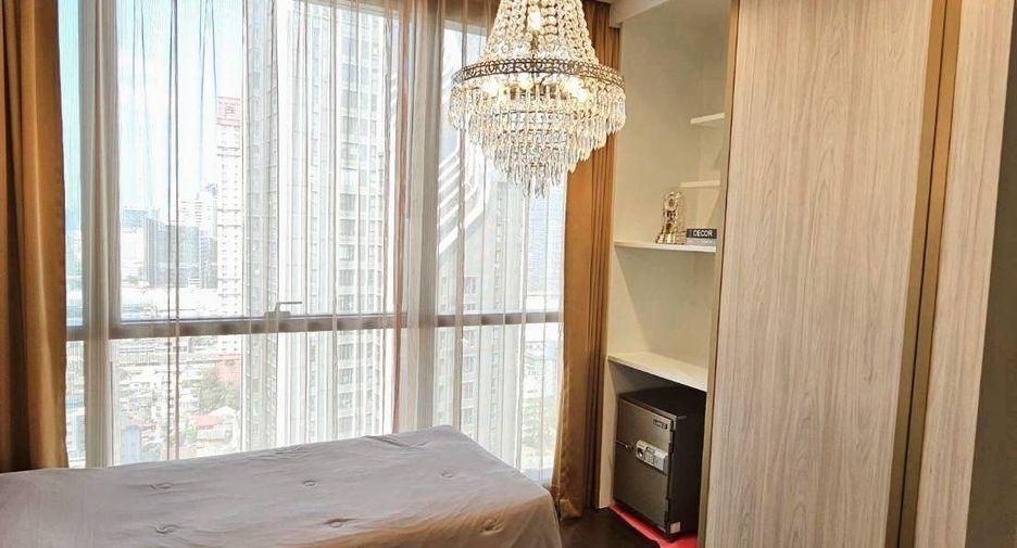 À vendre 2 chambres condo à Pathum Wan, Bangkok