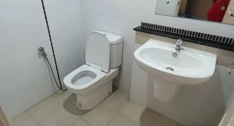 Casa adosada en venta de 3 habitaciones en Khan Na Yao, Bangkok