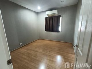 For sale 3 ベッドルーム townhouse in Khan Na Yao, Bangkok
