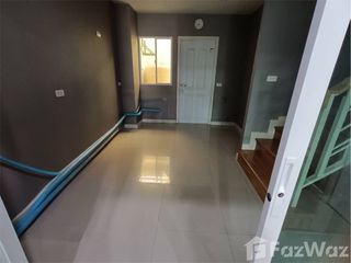 For sale 3 ベッドルーム townhouse in Khan Na Yao, Bangkok