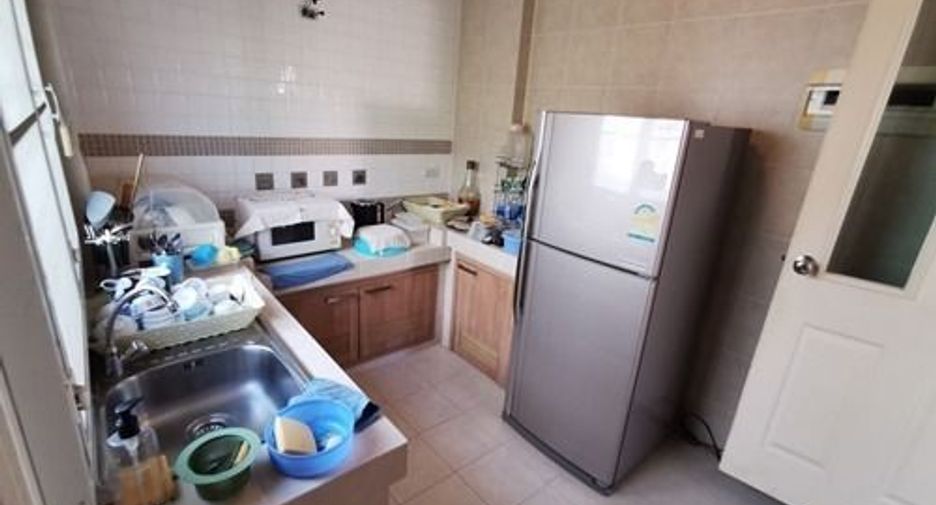 Casa en venta de 3 habitaciones en Bang Khun Thian, Bangkok