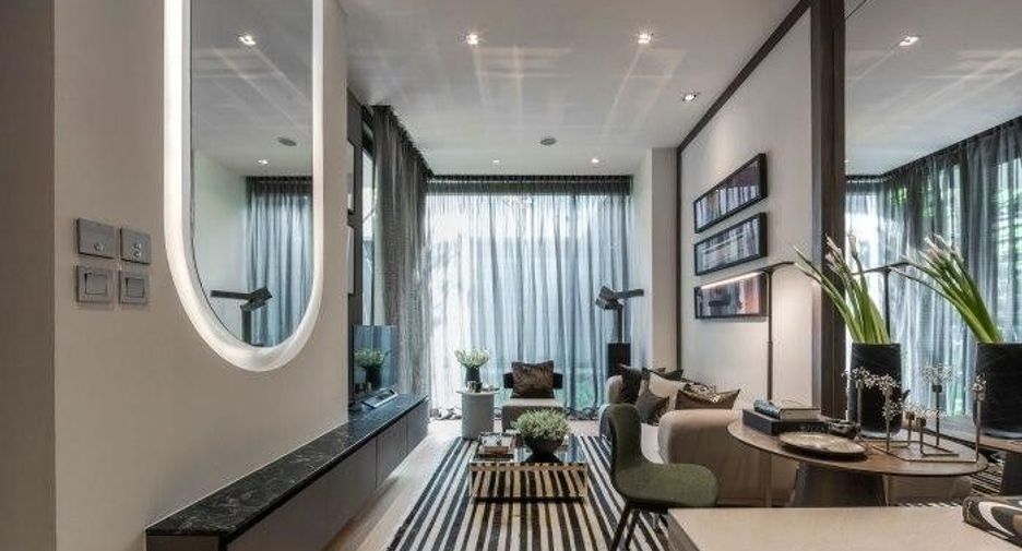 For sale 1 bed condo in Pathum Wan, Bangkok