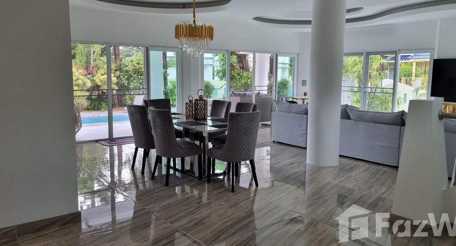 For sale 3 bedrooms villa in Mueang Phuket, Phuket