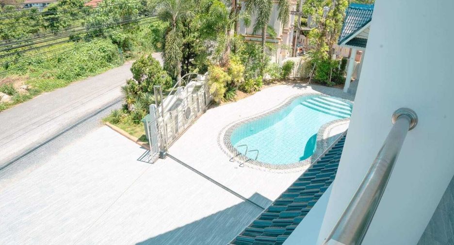 For sale 3 bedrooms villa in Mueang Phuket, Phuket