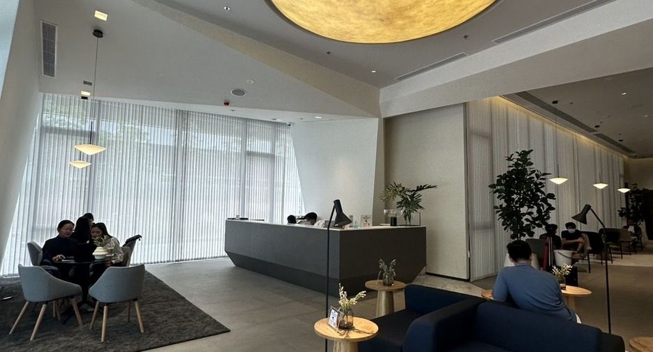 For rent 1 bed condo in Huai Khwang, Bangkok