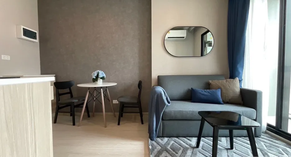 For rent 1 bed condo in Huai Khwang, Bangkok