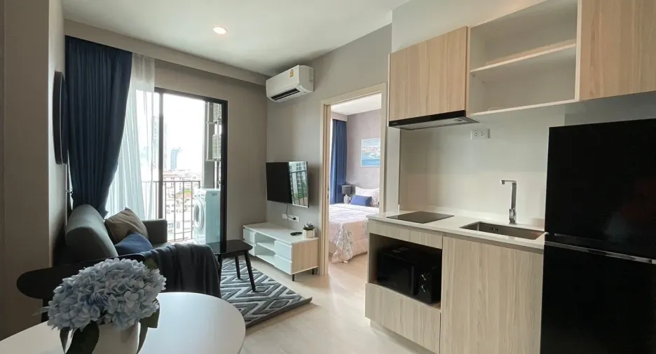 For rent 1 bed condo in Huai Khwang, Bangkok