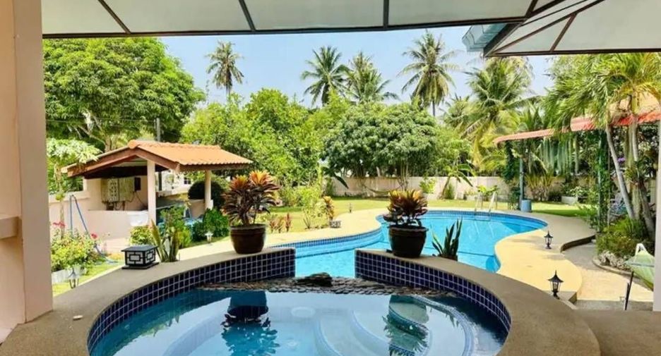 Villa zum Kauf mit 3 Zimmer in Hua Hin, Prachuap Khiri Khan