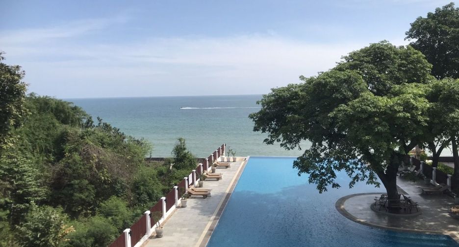 For sale 3 bedrooms condo in Hua Hin, Prachuap Khiri Khan