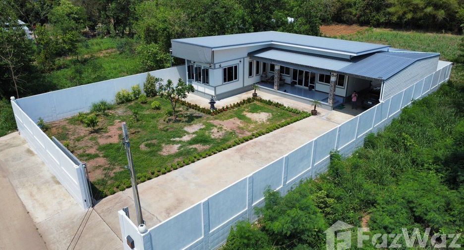 For sale 4 bedrooms house in Phu Khiao, Chaiyaphum