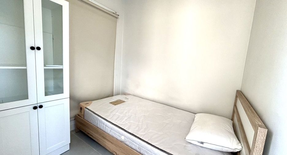 For sale and for rent 4 bedrooms house in Prawet, Bangkok