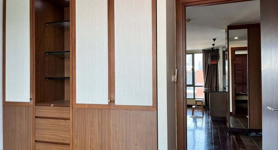 Wohnung zum Kauf mit 3 Zimmer in Watthana, Bangkok