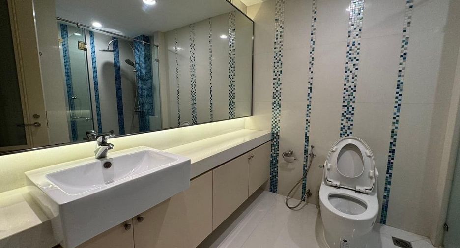 À vendre 4 chambres condo à Sathon, Bangkok