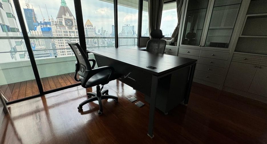 À vendre 4 chambres condo à Sathon, Bangkok