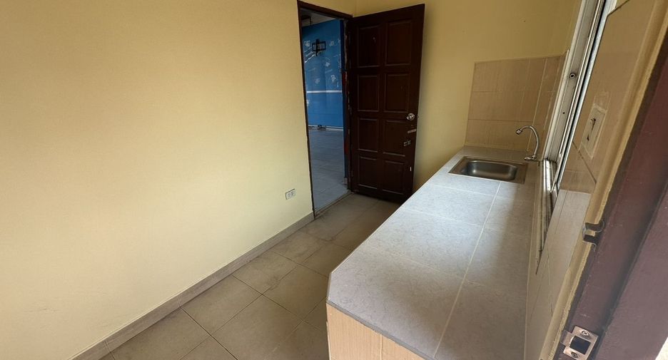 For sale 1 bed retail Space in Bang Lamung, Chonburi