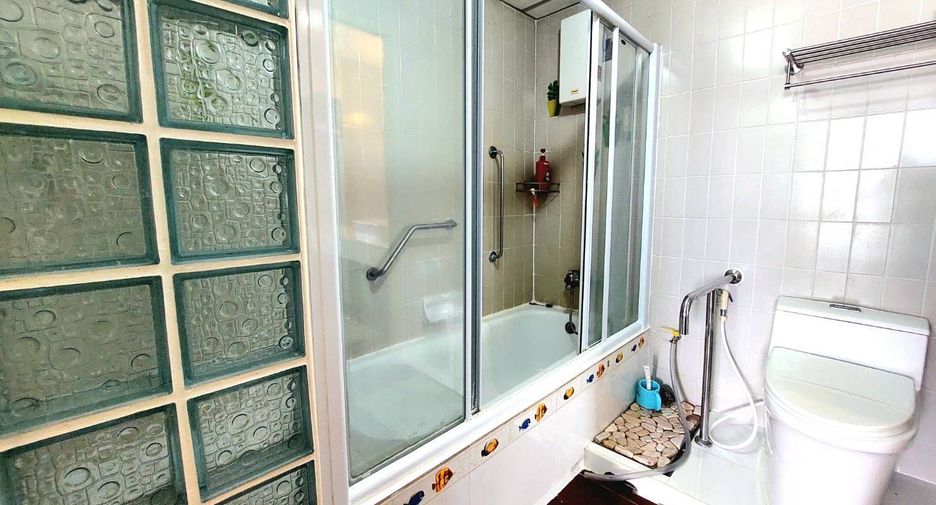 Condo en alquiler de 1 habitaciones en Bang Lamung, Chonburi