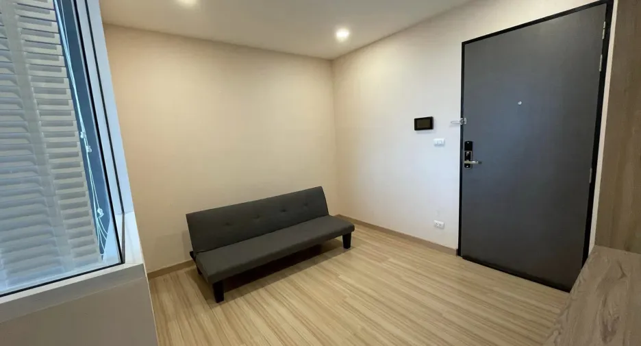 For sale 1 bed condo in Bang Phlat, Bangkok