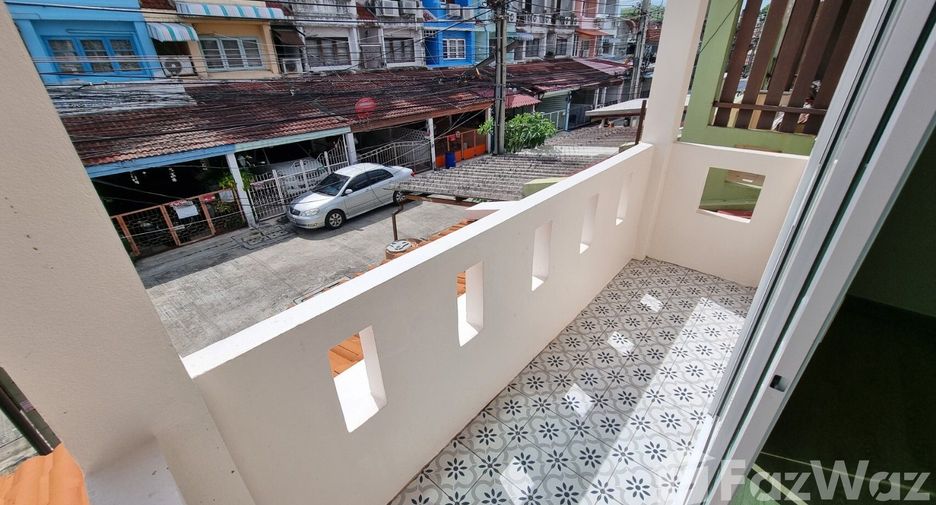 For sale 2 bedrooms townhouse in Sai Mai, Bangkok