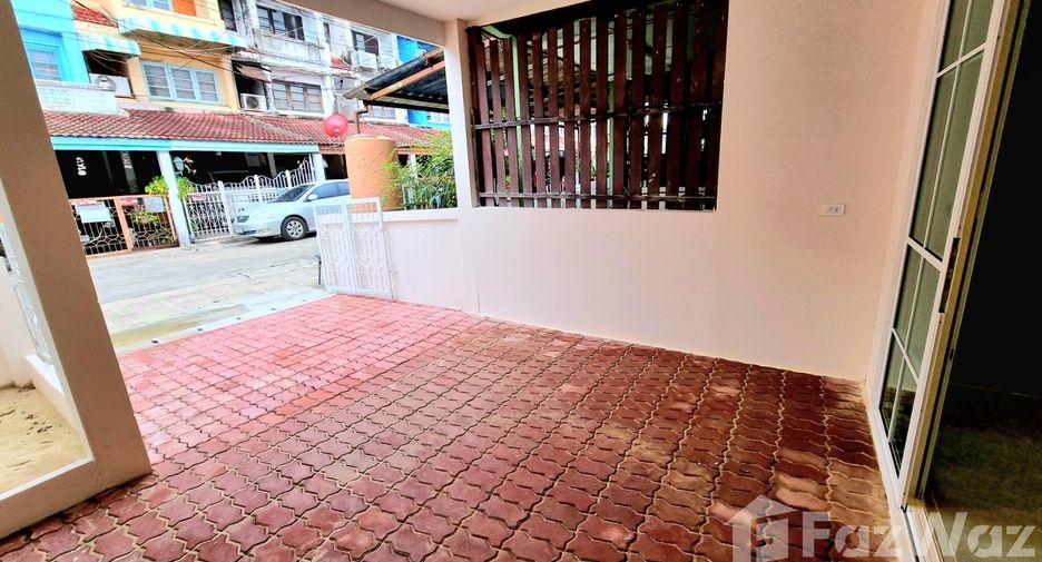 For sale 2 bedrooms townhouse in Sai Mai, Bangkok