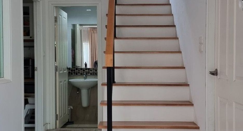 Casa en venta de 3 habitaciones en Prawet, Bangkok