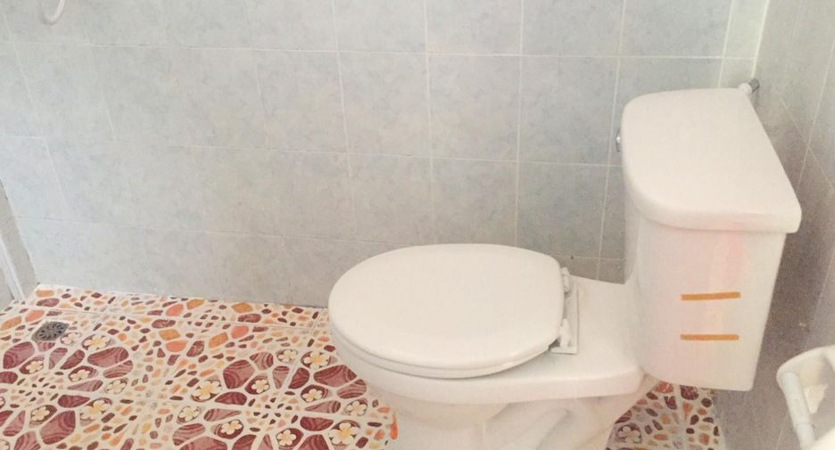For rent 2 bedrooms house in Bang Lamung, Chonburi