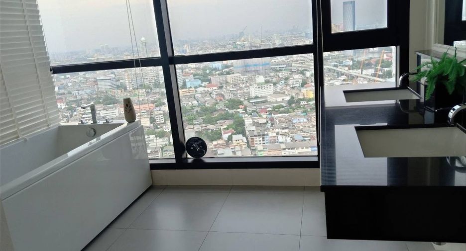 À vendre et à louer 3 chambres condo à Khlong San, Bangkok