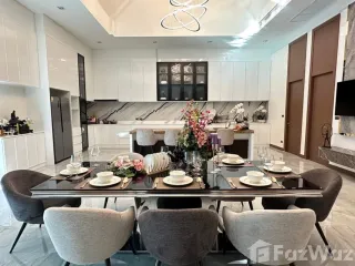 For sale and for rent 4 bedrooms villa in Bang Lamung, Chonburi