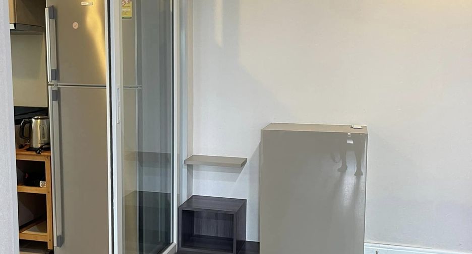 For sale and for rent studio condo in Watthana, Bangkok