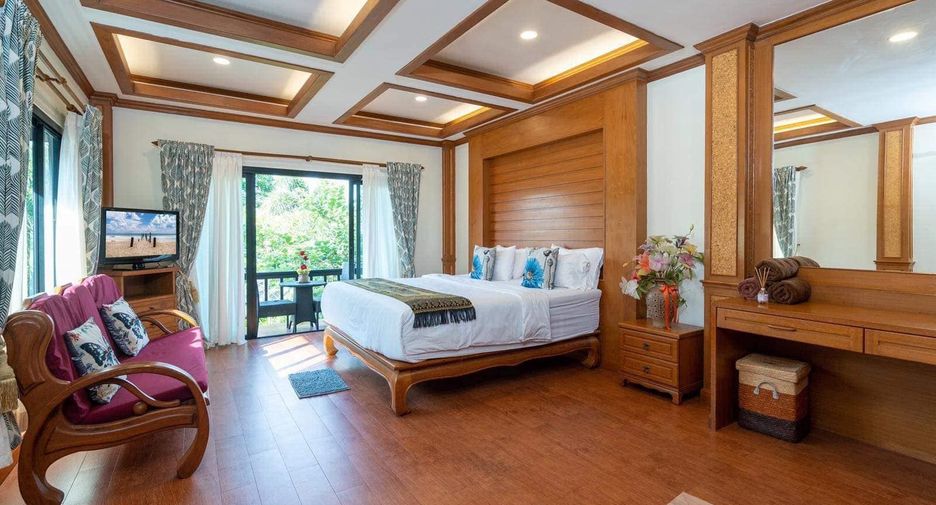 For rent 6 bedrooms villa in Thalang, Phuket