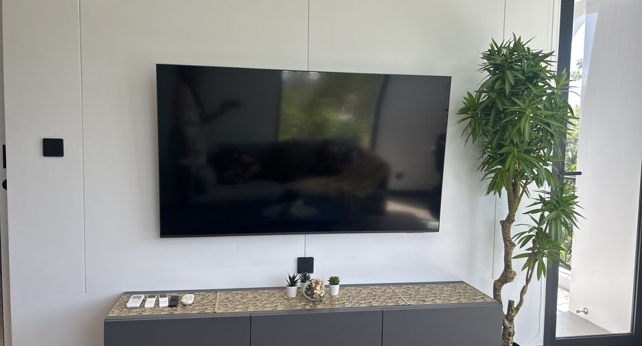 For sale and for rent 1 bed condo in Mueang Phuket, Phuket