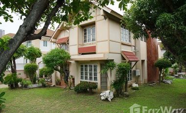 For sale 4 ベッドルーム house in Taling Chan, Bangkok