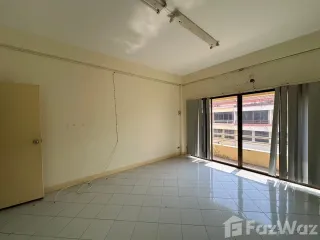 出租 12 卧室 商业空间 在 Mueang Rayong, Rayong