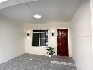 For sale 2 bedrooms townhouse in Khlong Sam Wa, Bangkok