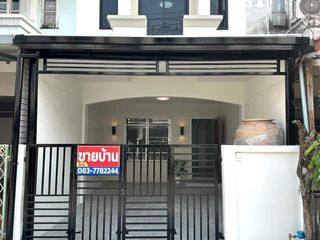 For sale 2 bedrooms townhouse in Khlong Sam Wa, Bangkok