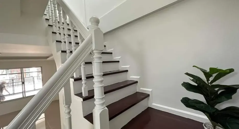 For sale 2 bedrooms townhouse in Khlong Sam Wa, Bangkok